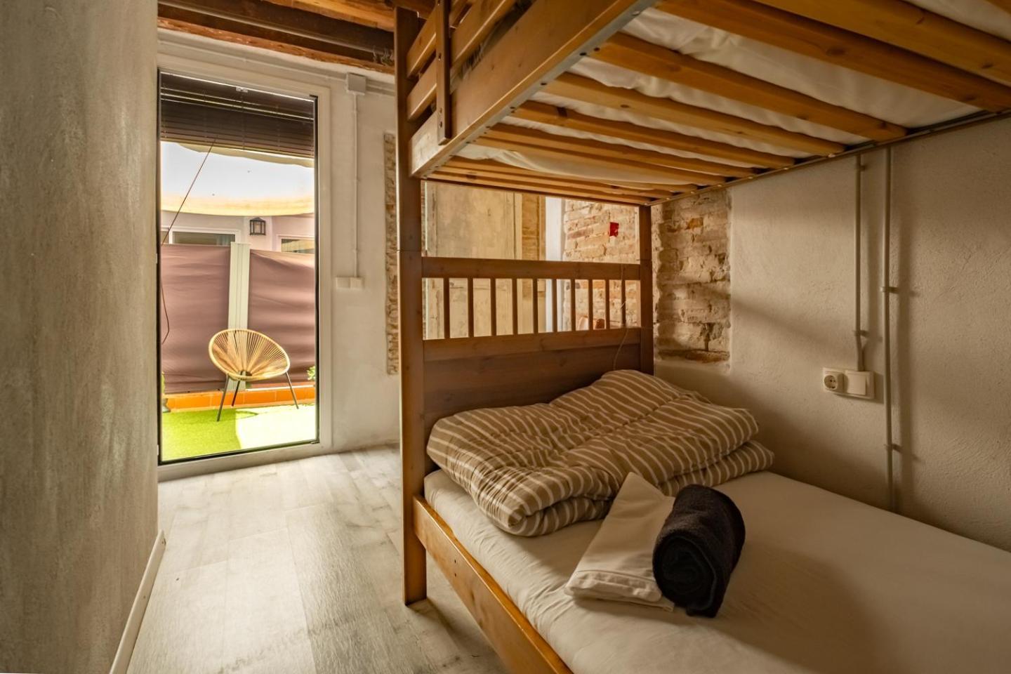 Apartamento En El Corazon De Tarragona. Planta Baja Con Patio. Extérieur photo