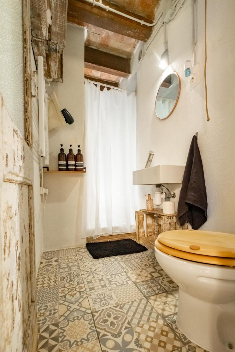 Apartamento En El Corazon De Tarragona. Planta Baja Con Patio. Extérieur photo