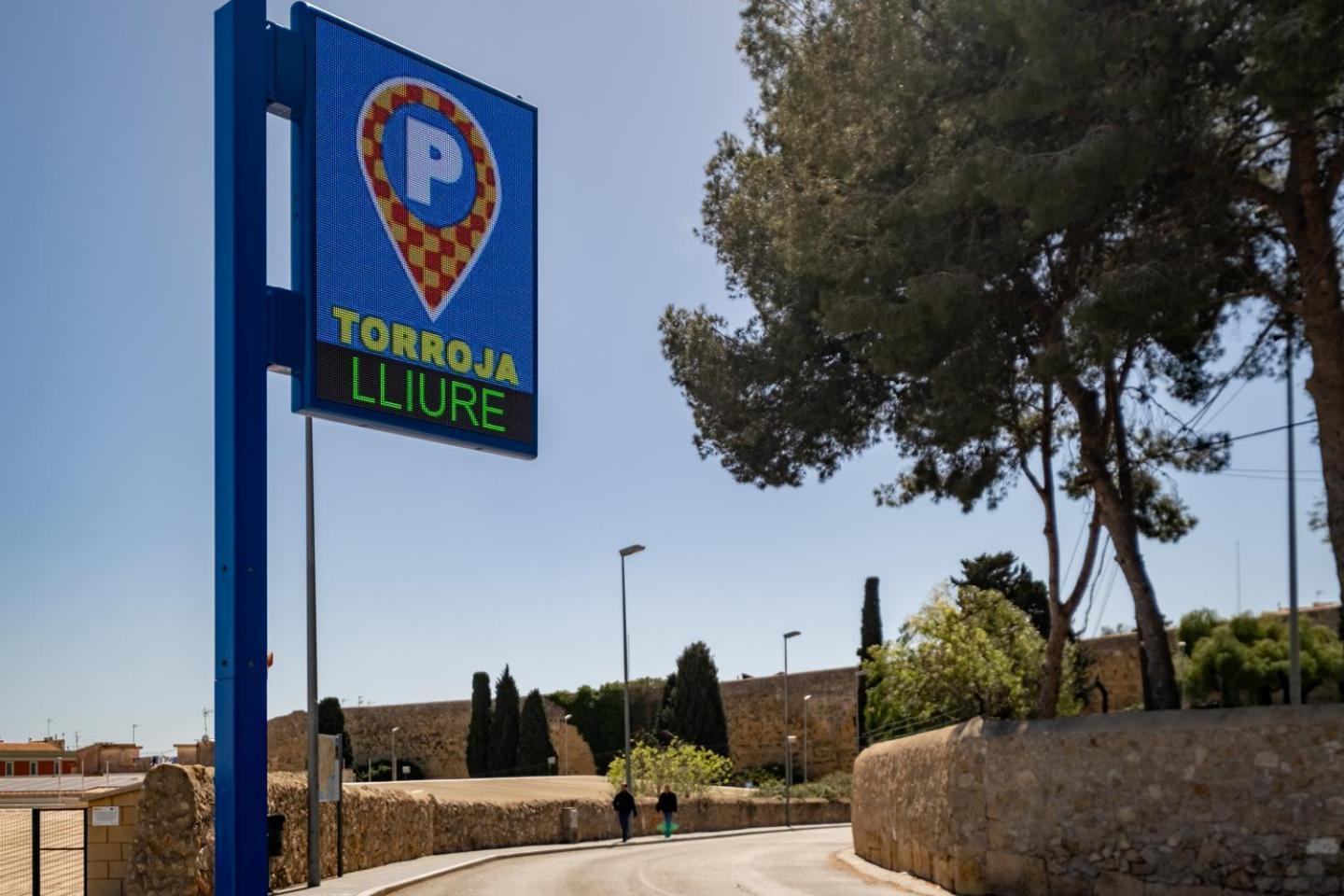Apartamento En El Corazon De Tarragona. Planta Baja Con Patio. Extérieur photo
