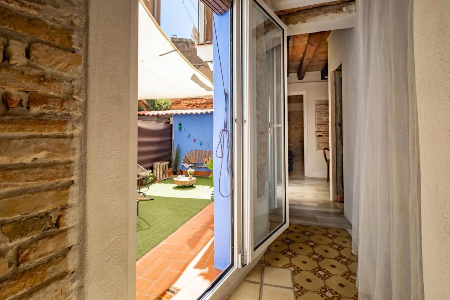Apartamento En El Corazon De Tarragona. Planta Baja Con Patio. Extérieur photo