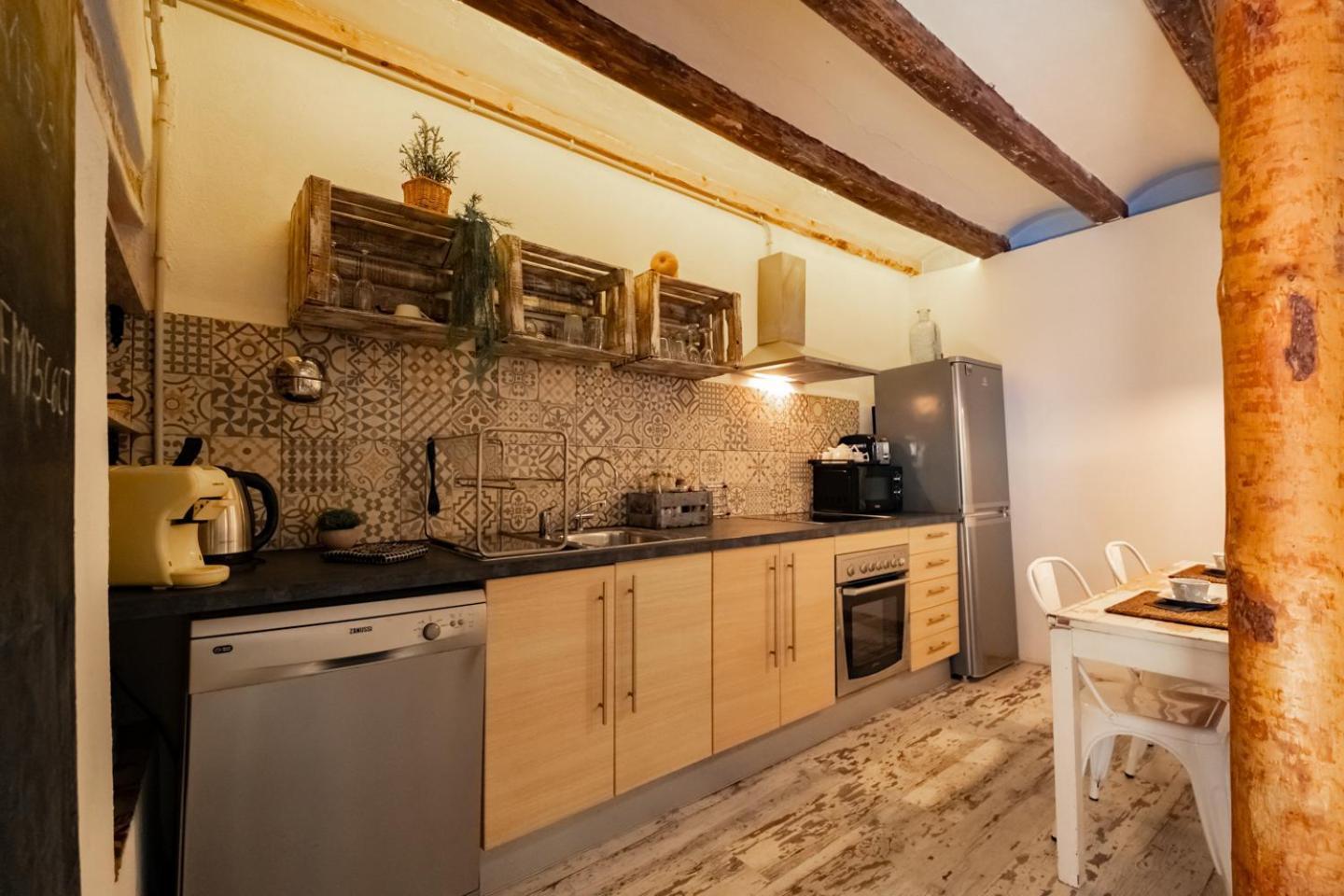 Apartamento En El Corazon De Tarragona. Planta Baja Con Patio. Extérieur photo
