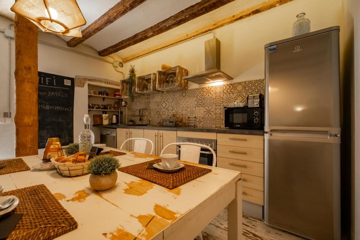 Apartamento En El Corazon De Tarragona. Planta Baja Con Patio. Extérieur photo