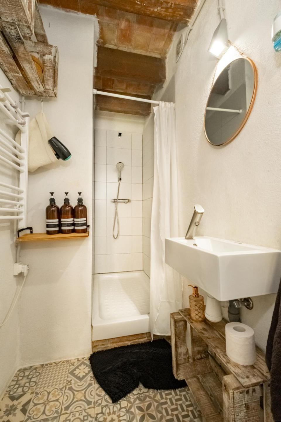 Apartamento En El Corazon De Tarragona. Planta Baja Con Patio. Extérieur photo